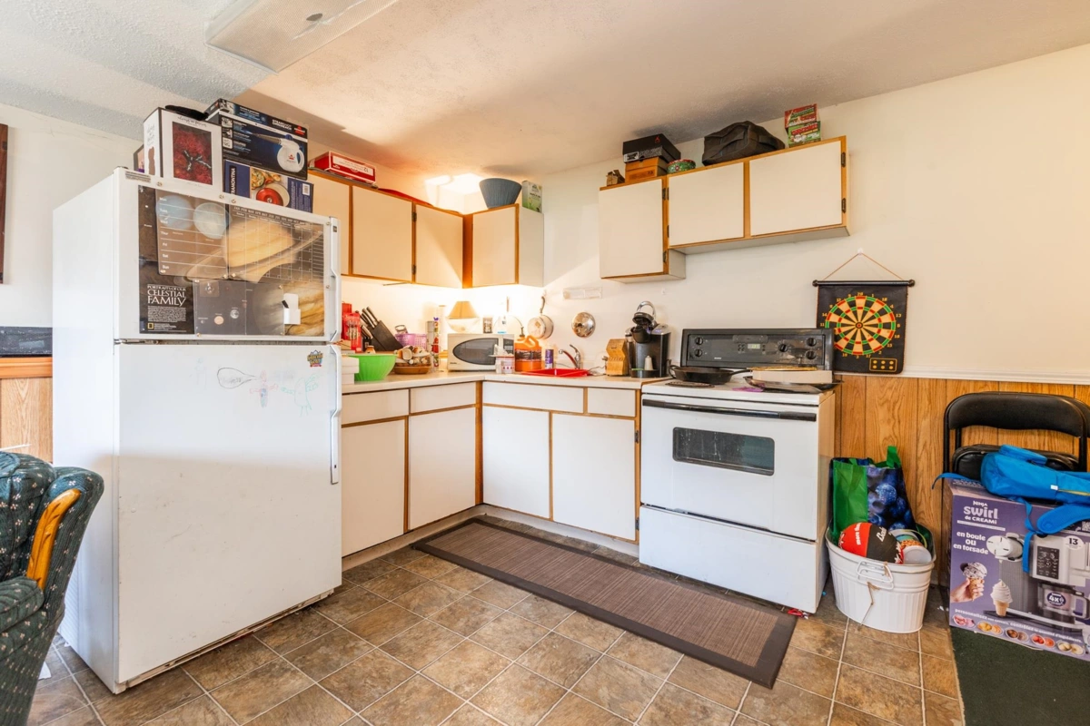 Basement Recreation Room Photo of 2637 Wildwood Court, Langley, BC