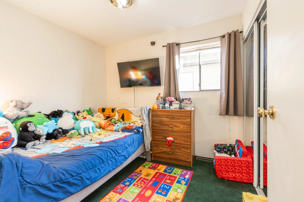 Bedroom 2 Photo of 2637 Wildwood Court, Langley, BC