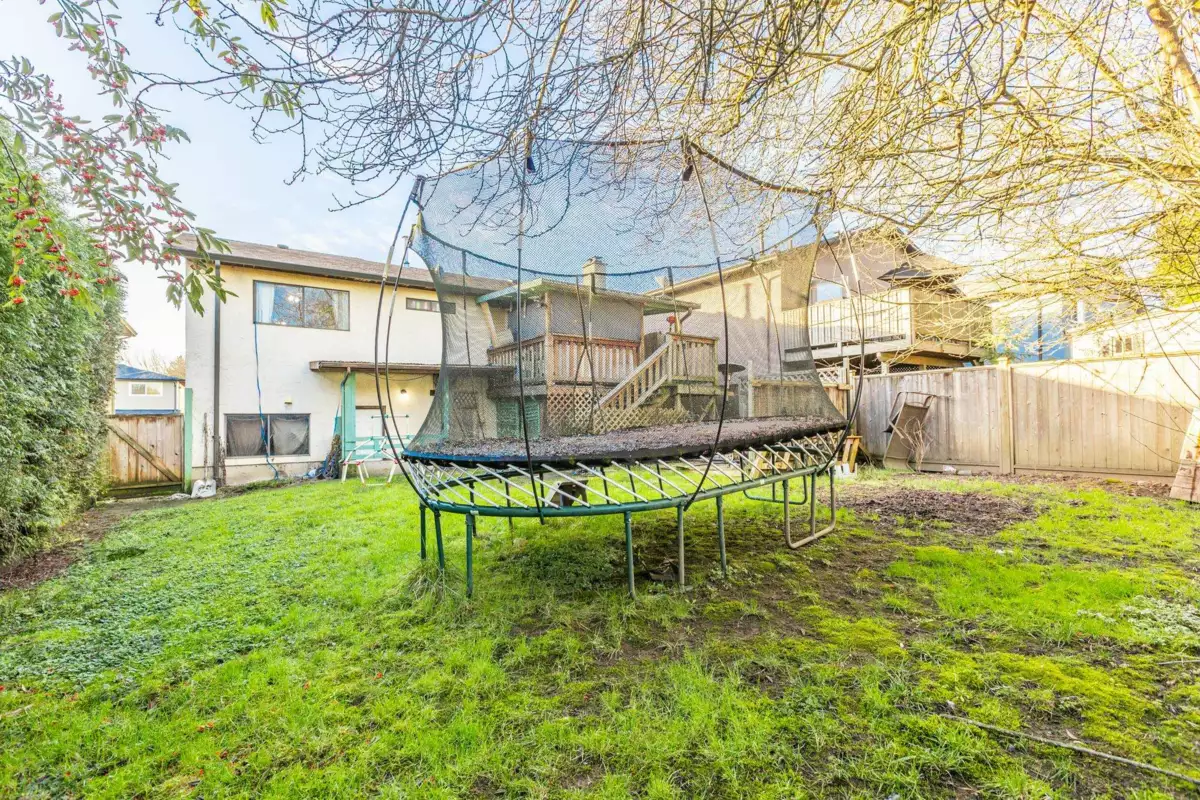 Front Yard Photo of 2637 Wildwood Court, Langley, BC