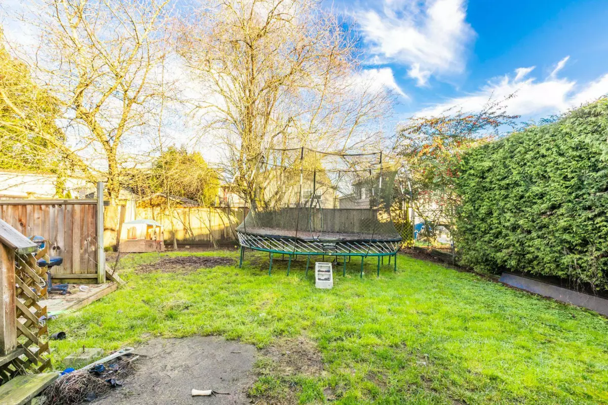Outdoor Deck Photo of 2637 Wildwood Court, Langley, BC