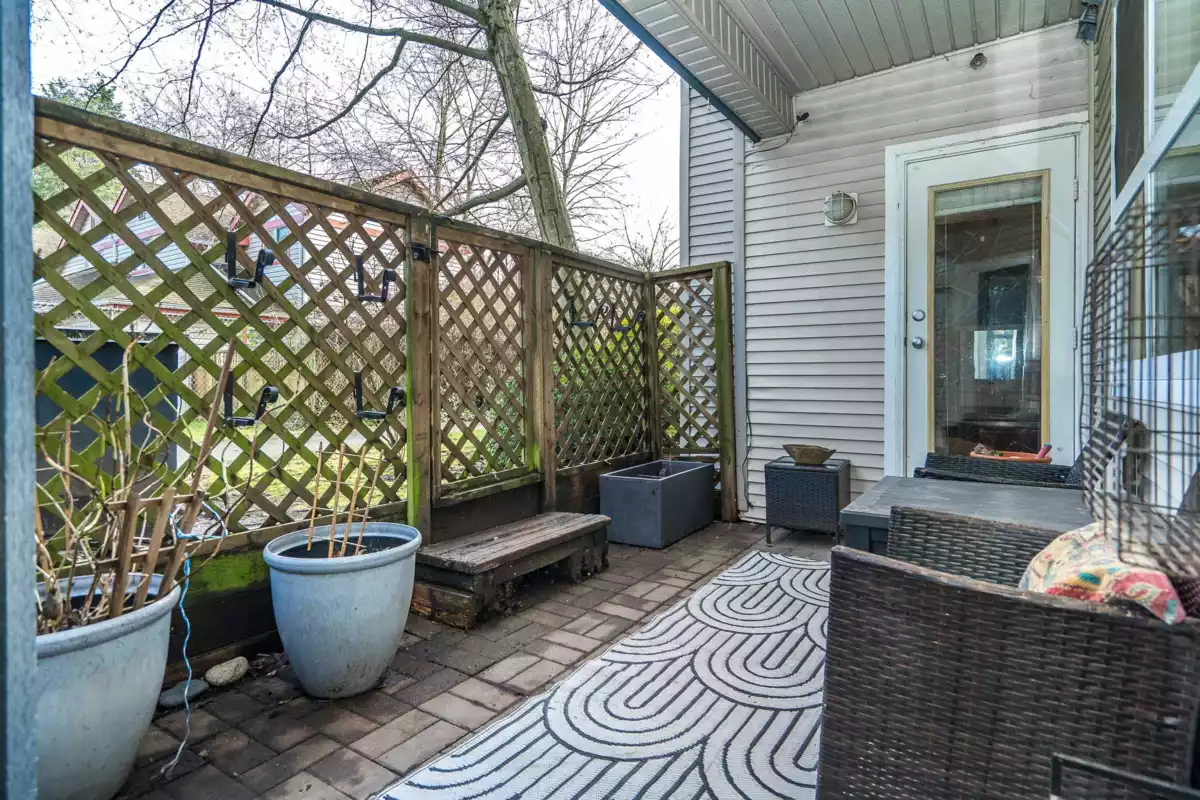 Mudroom Photo of 107 8115 121a Street, Surrey, BC