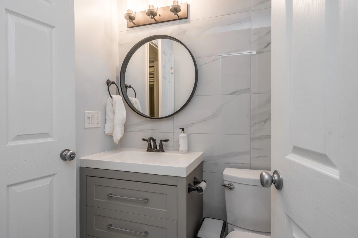 Office / Den Photo of 107 8115 121a Street, Surrey, BC