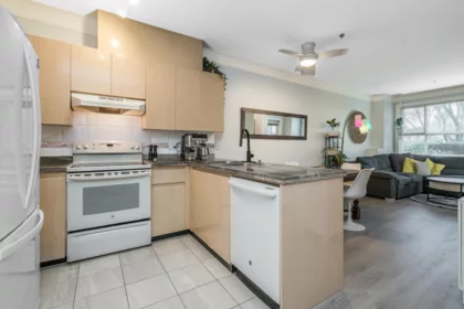 Kitchen Island Photo of 107 8115 121a Street, Surrey, BC