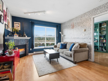 404 1688 E 8th Avenue, Vancouver, BC, Grandview Woodland — 2 bed apartment/condo for sale