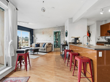 Kitchen Island Photo of 404 1688 E 8th Avenue, Vancouver, BC