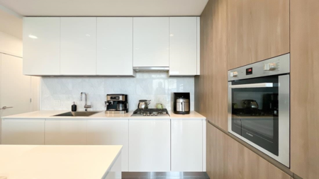 Kitchen Island Photo of 4911 4650 Brentwood Boulevard, Burnaby, BC