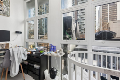 Guest Bathroom Photo of 402 1102 Hornby Street, Vancouver, BC