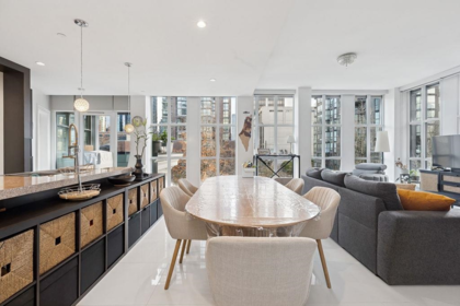 Kitchen Photo of 402 1102 Hornby Street, Vancouver, BC