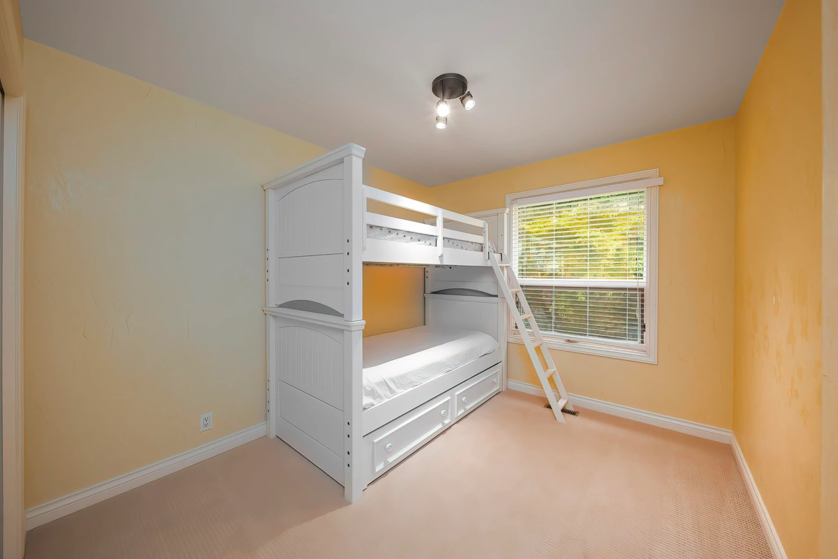 Outdoor Deck Photo of 2099 132a Street, Surrey, BC