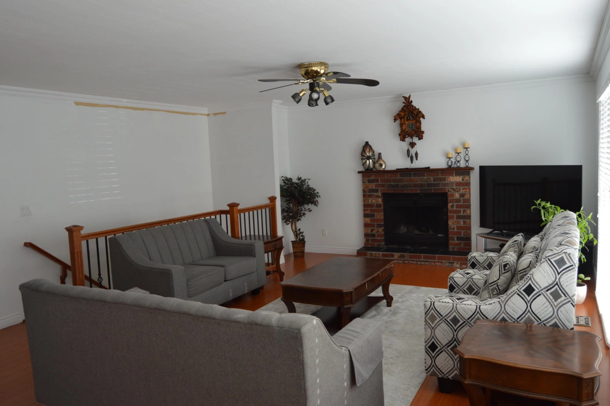 Kitchen Island Photo of 11275 72 Avenue, Delta, BC