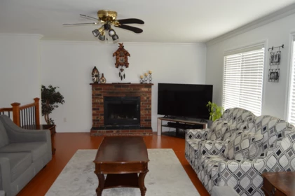 Living Room Photo of 11275 72 Avenue, Delta, BC
