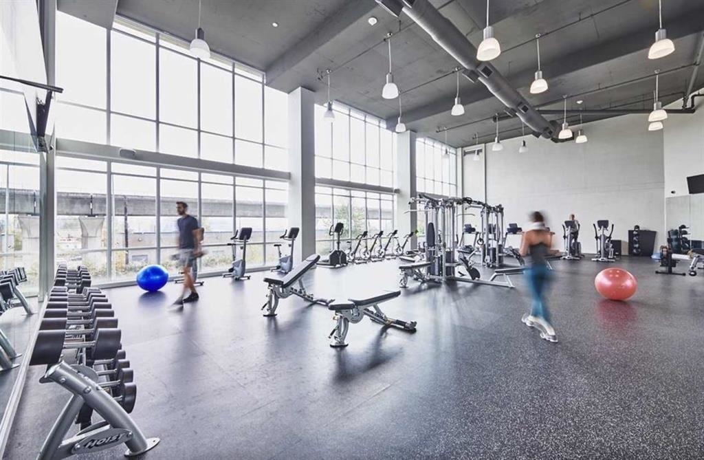 Backyard Photo of 408 258 Nelson's Court, New Westminster, BC