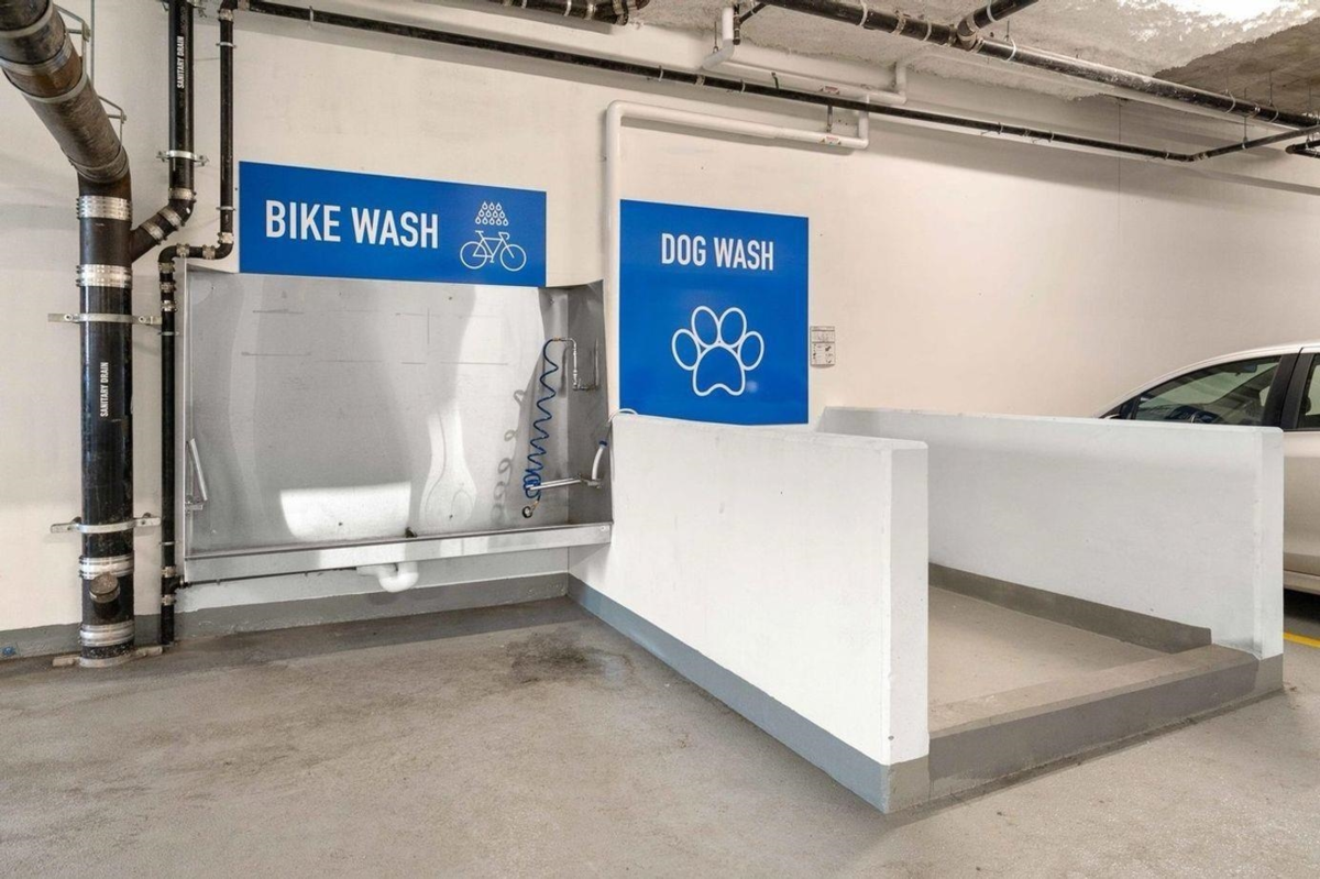 Basement Recreation Room Photo of 408 258 Nelson's Court, New Westminster, BC