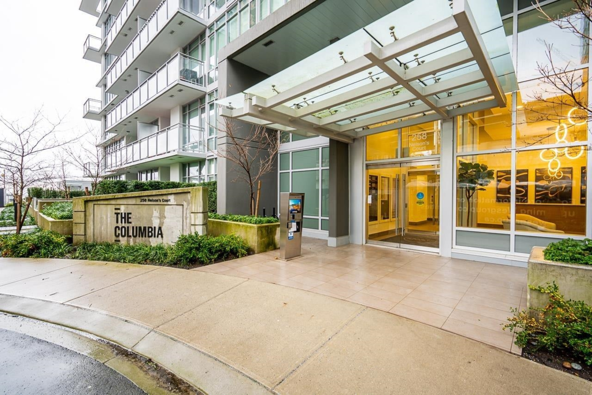 Powder Room Photo of 408 258 Nelson's Court, New Westminster, BC