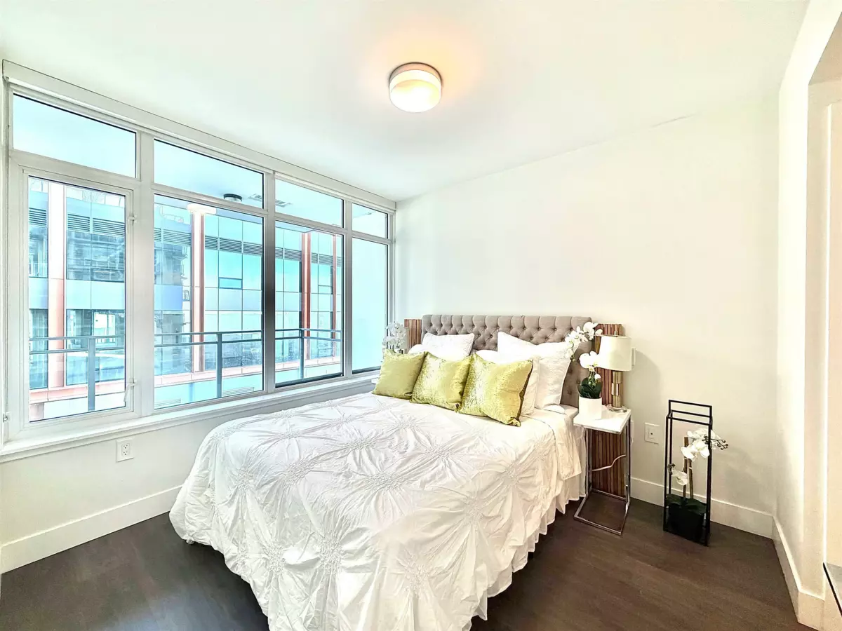 Walk-In Closet Photo of 408 258 Nelson's Court, New Westminster, BC