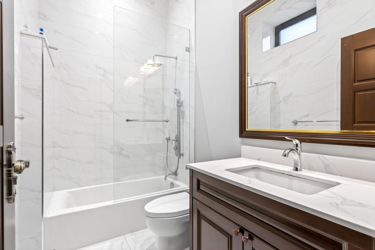 Front Yard Photo of 4908 Marguerite Street, Vancouver, BC