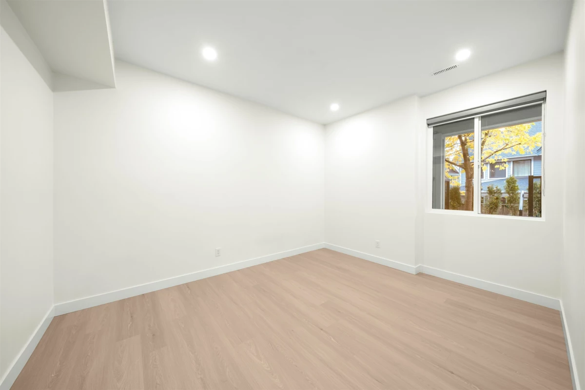 Basement Recreation Room Photo of 2862 Helc Place, Surrey, BC