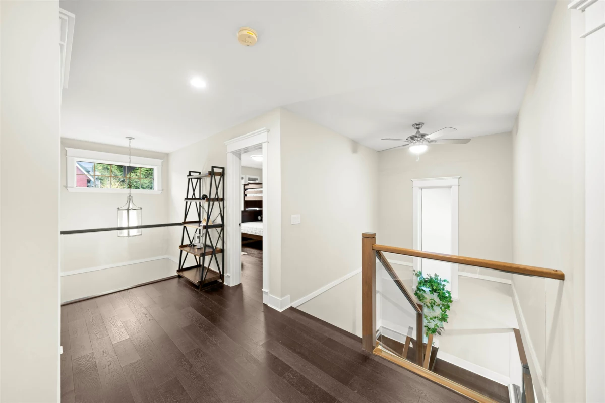 Primary Bathroom Photo of 2862 Helc Place, Surrey, BC