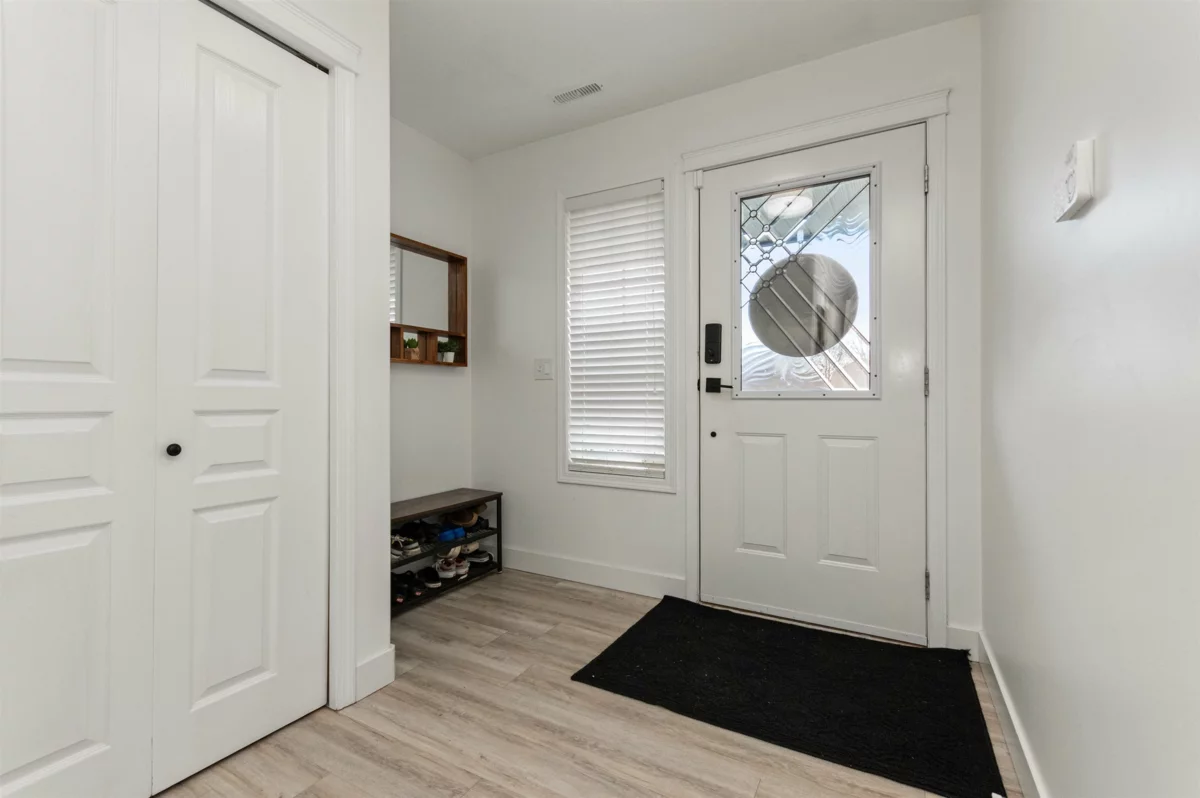 Outdoor Kitchen Photo of 46303 Valleyview Road, Chilliwack, BC