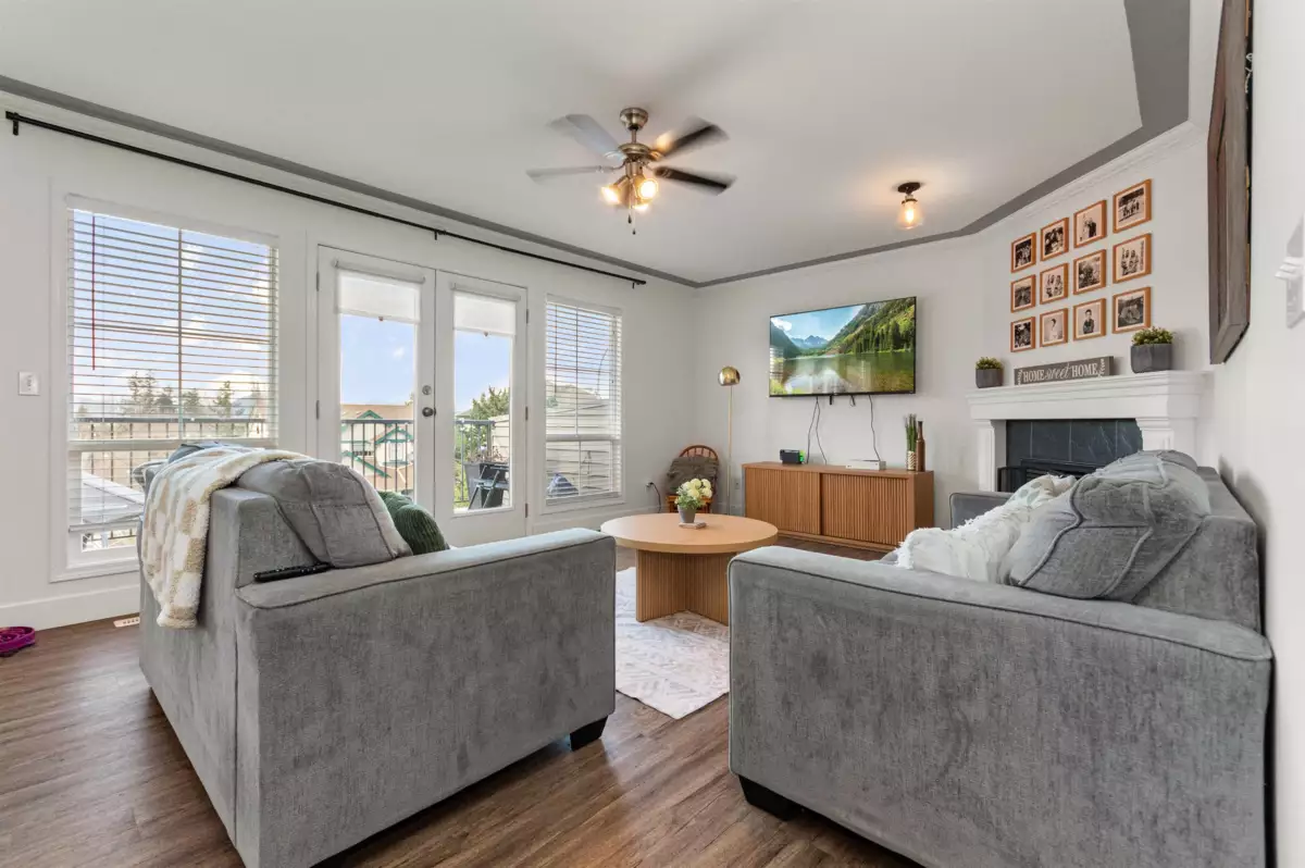 Primary Bathroom Photo of 46303 Valleyview Road, Chilliwack, BC