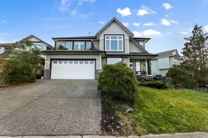 46303 Valleyview Road, Chilliwack, BC, Promontory — 5 bed single family residence for sale