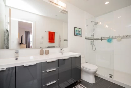 Mudroom Photo of 313 16380 64 Avenue, Surrey, BC