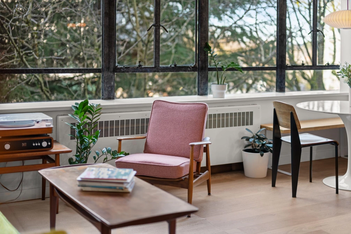 Breakfast Nook Photo of 320 1445 Marpole Avenue, Vancouver, BC