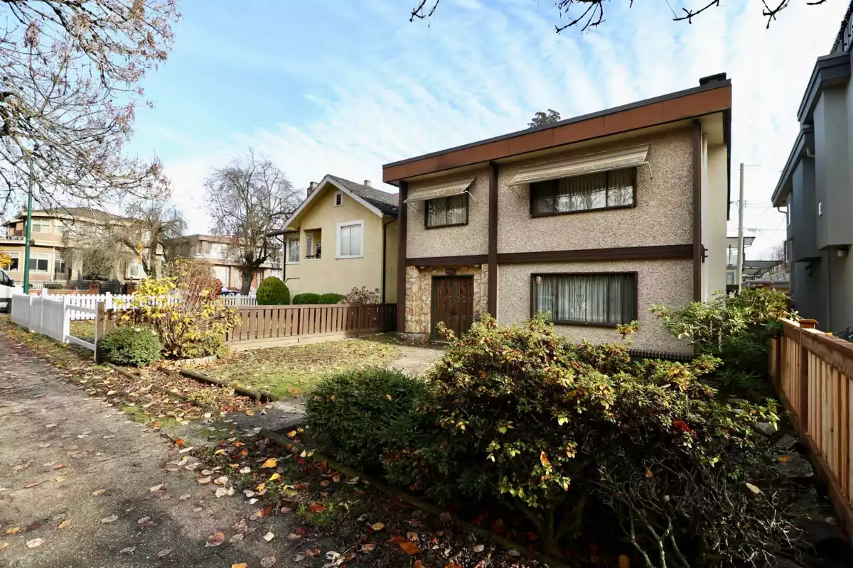 Exterior Rear Photo of 6816 Ontario Street, Vancouver, BC