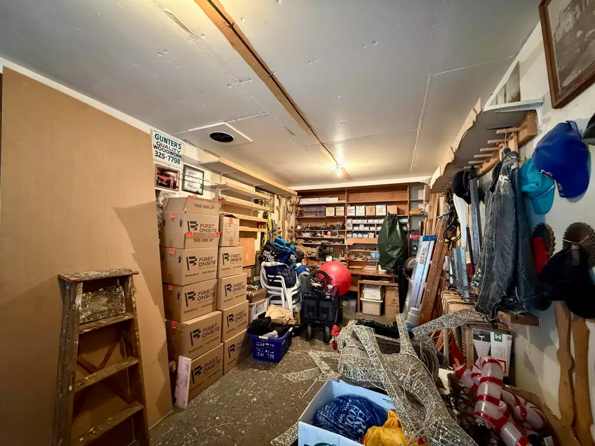 Garage Interior Photo of 6816 Ontario Street, Vancouver, BC