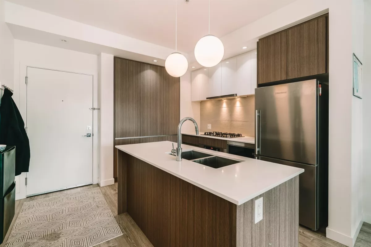 Backyard Photo of 402 516 Foster Avenue, Coquitlam, BC