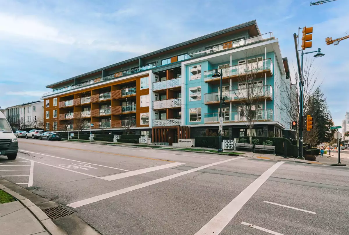 Hot Tub / Spa Photo of 402 516 Foster Avenue, Coquitlam, BC