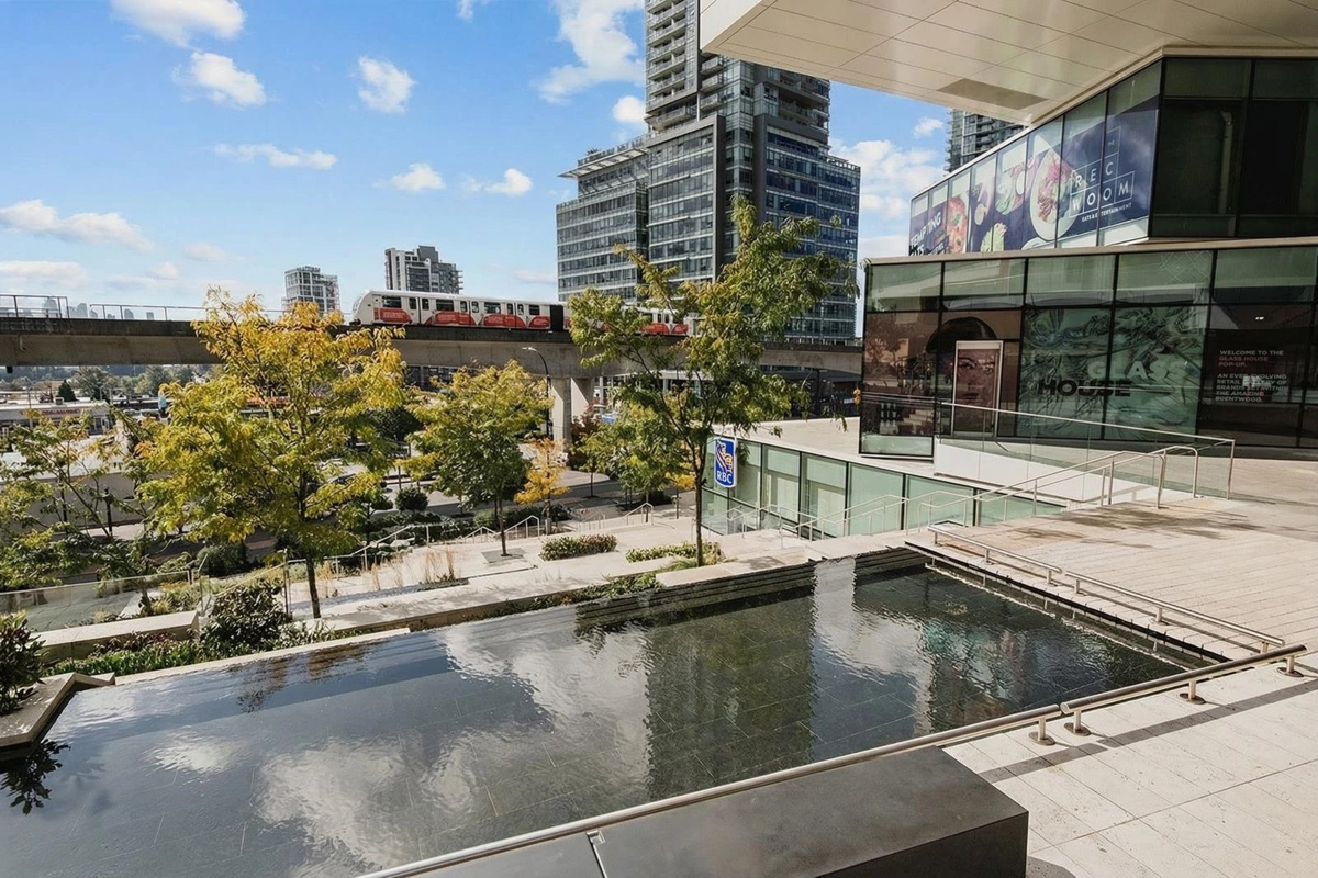 Outdoor Kitchen Photo of 605 2345 Madison Avenue, Burnaby, BC