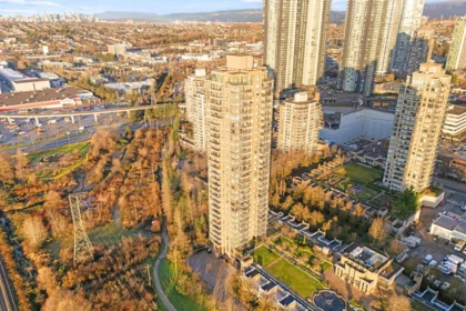 Hot Tub / Spa Photo of 605 2345 Madison Avenue, Burnaby, BC