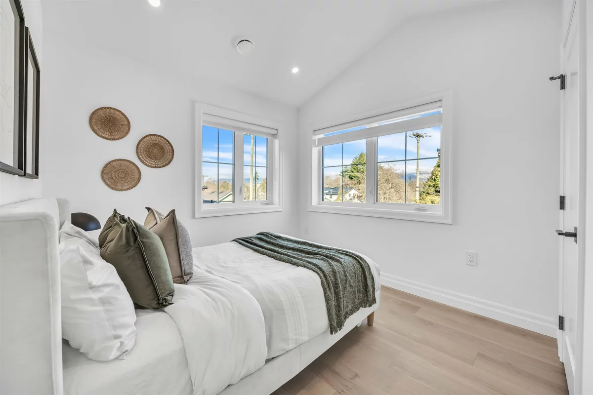 Basement Recreation Room Photo of 3526 E Lakewood Street, Vancouver, BC