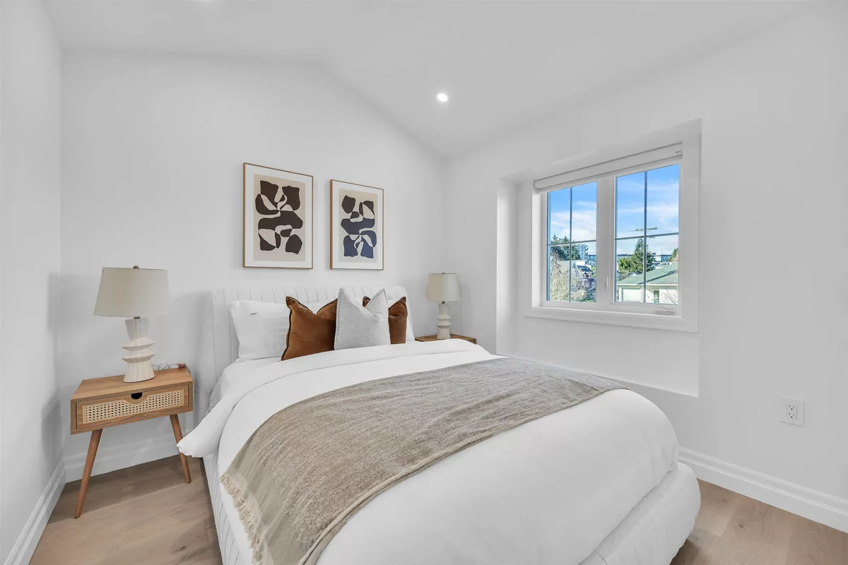 Laundry Room Photo of 3526 E Lakewood Street, Vancouver, BC