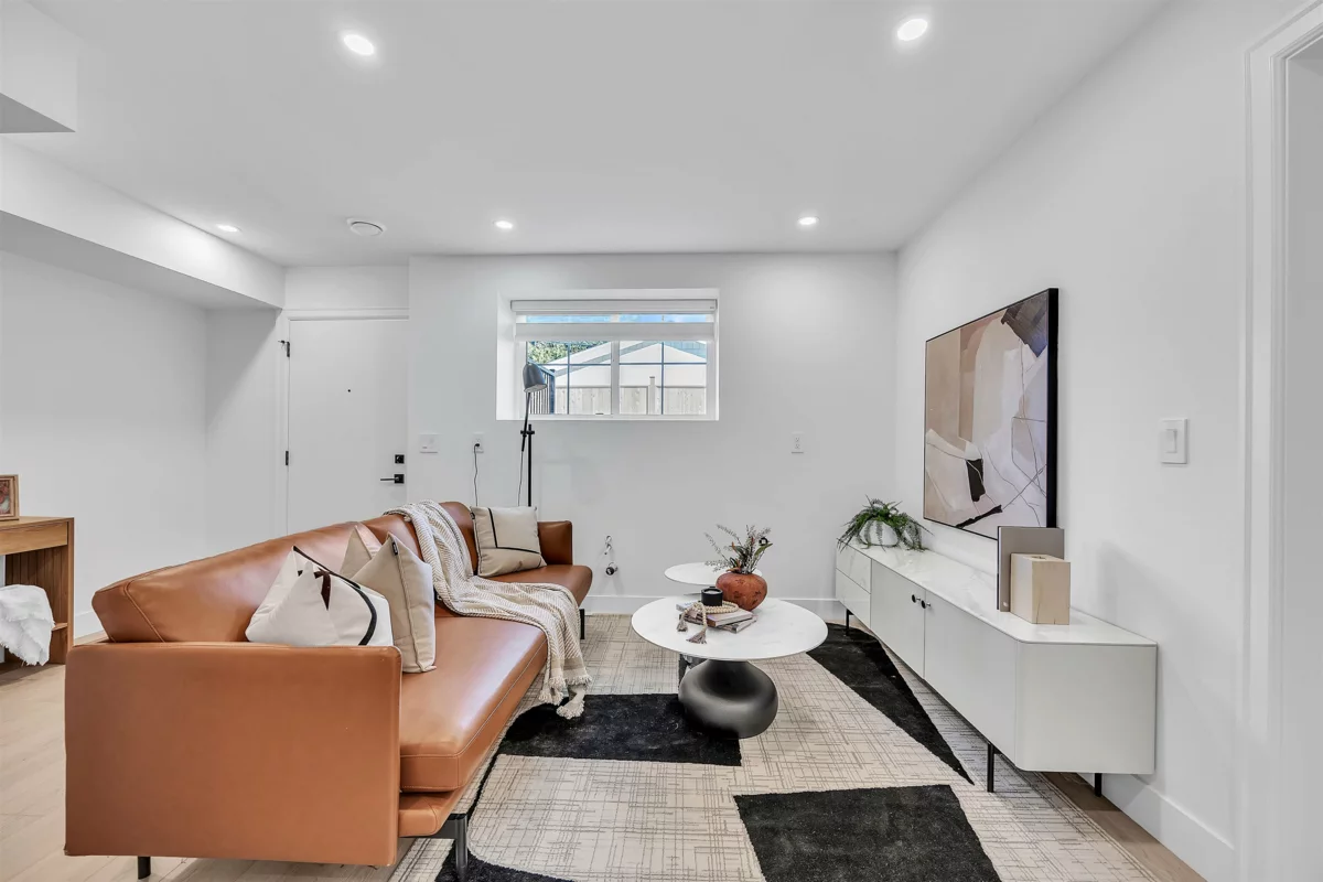 Staircase Photo of 3526 E Lakewood Street, Vancouver, BC