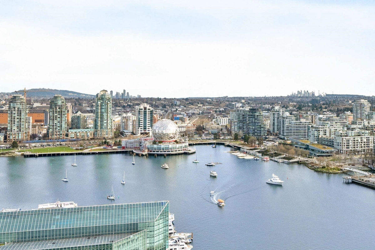 Laundry Room Photo of 3302 33 Smithe Street, Vancouver, BC