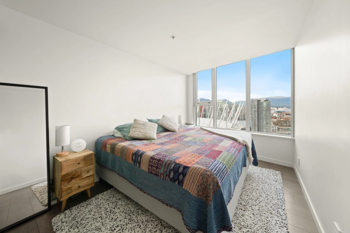 Primary Bathroom Photo of 3302 33 Smithe Street, Vancouver, BC