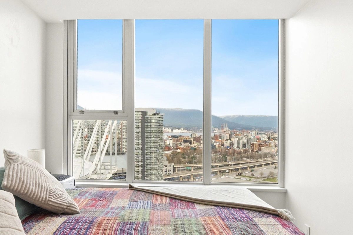 Walk-In Closet Photo of 3302 33 Smithe Street, Vancouver, BC