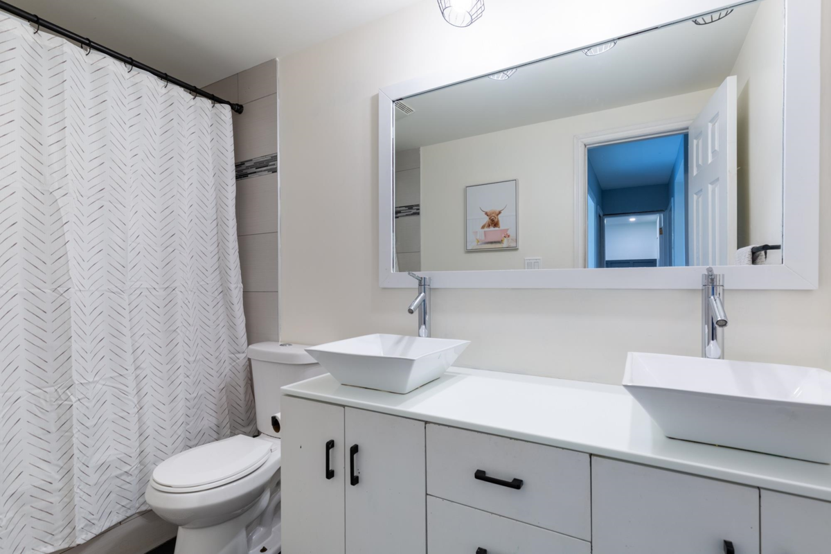 Outdoor Deck Photo of 34324 Mendham Street, Abbotsford, BC