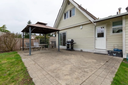 Aerial View of 34324 Mendham Street, Abbotsford, BC