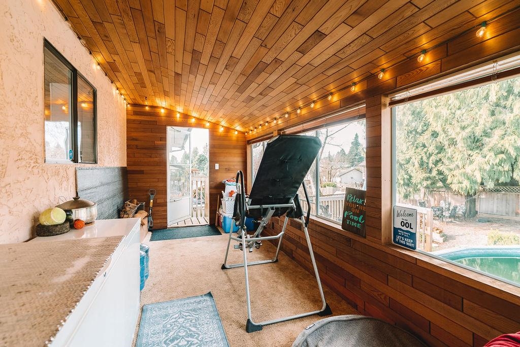 Mudroom Photo of 8173 Sumac Place, Mission, BC
