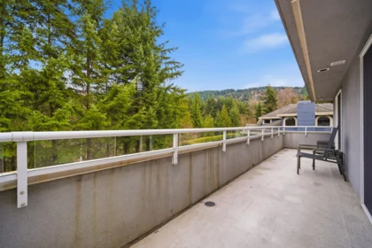 Hot Tub / Spa Photo of 1075 Thomson Road, Anmore, BC