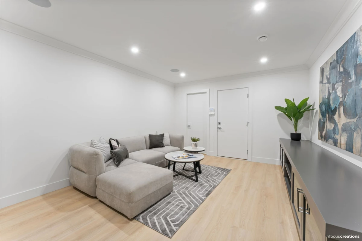 Hot Tub / Spa Photo of 10634 River Road, Delta, BC