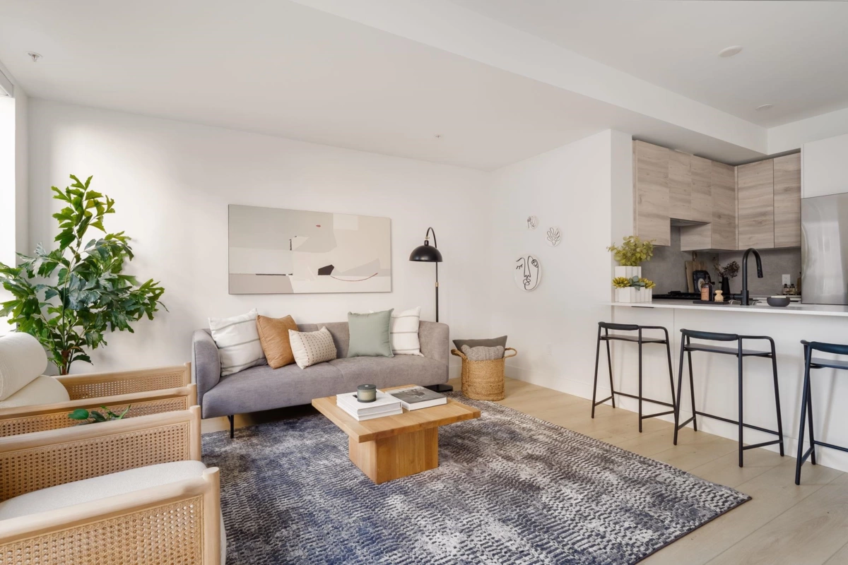 Living Room Photo of 101 30494 Cardinal Avenue, Abbotsford, BC