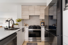 101 30494 Cardinal Avenue, Abbotsford, BC