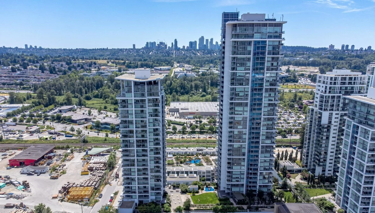 Front Yard Photo of 2702 2351 Beta Avenue, Burnaby, BC