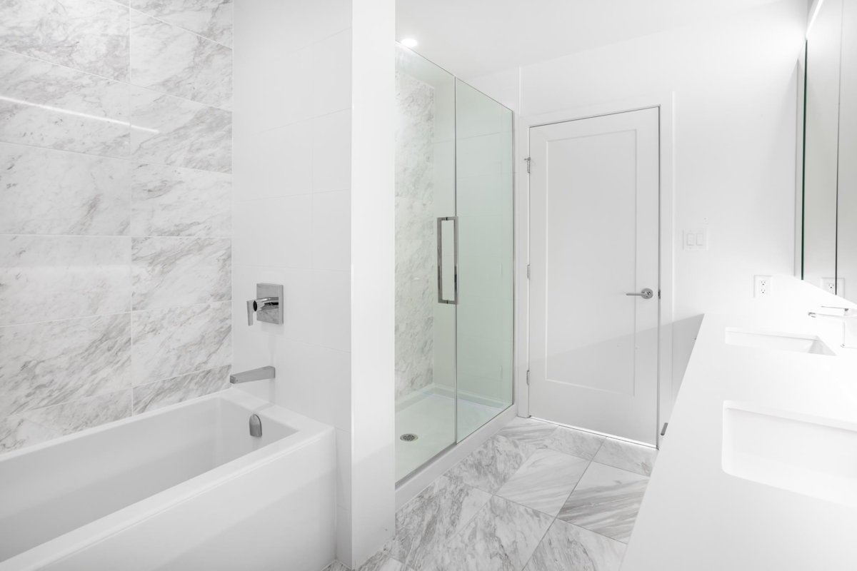 Guest Bathroom Photo of 2702 2351 Beta Avenue, Burnaby, BC