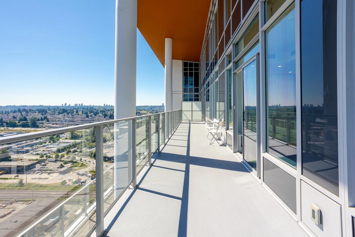 Primary Bathroom Photo of 2702 2351 Beta Avenue, Burnaby, BC