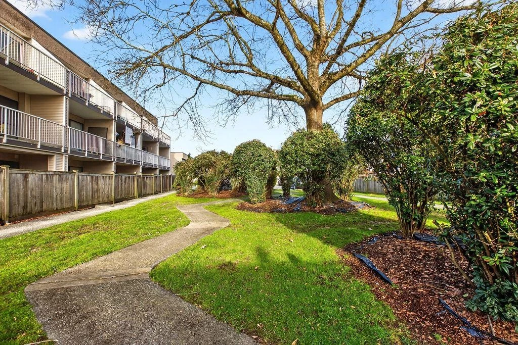 Pantry Photo of 5 17700 60 Avenue, Surrey, BC